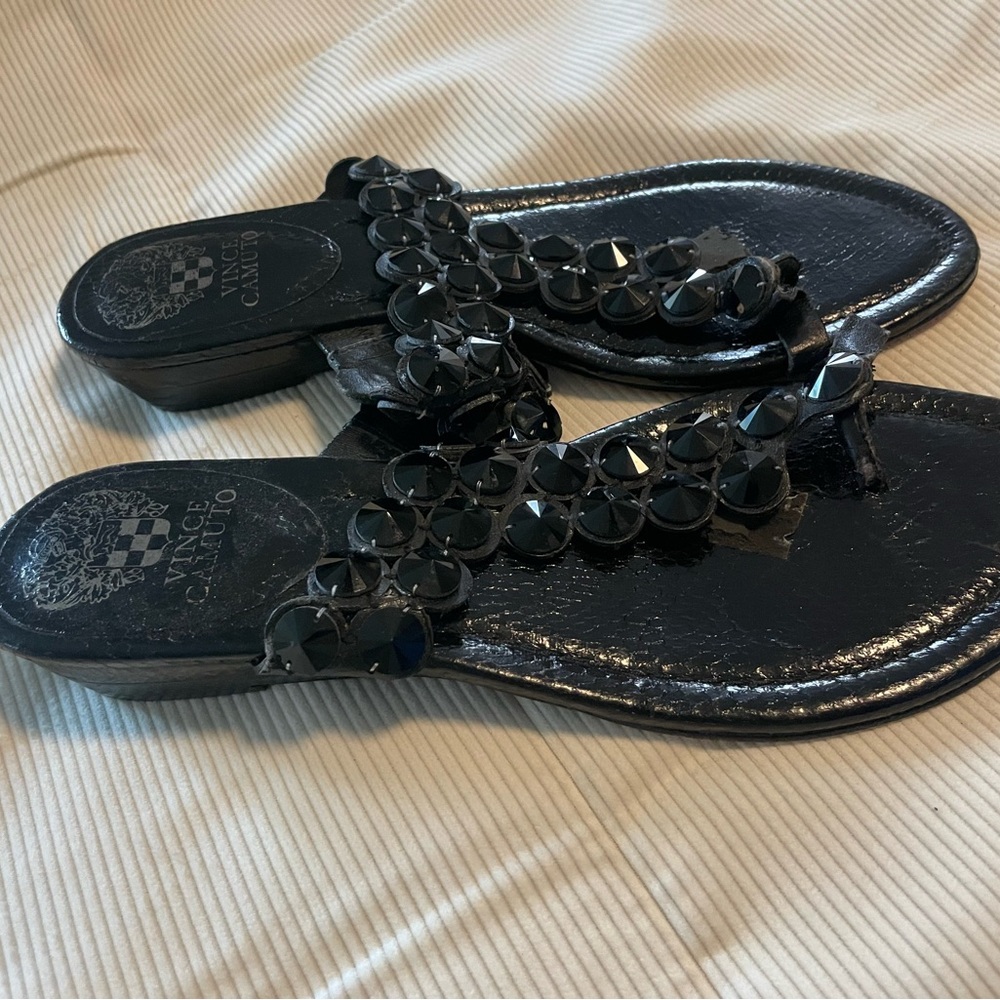 Vince Camuto Women's Black Leather Wedge Sandal Size 8 - Picture 6 of 6